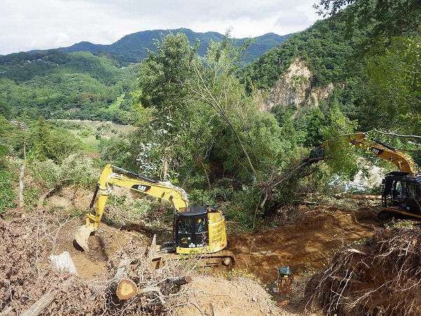 komatsu09.jpg