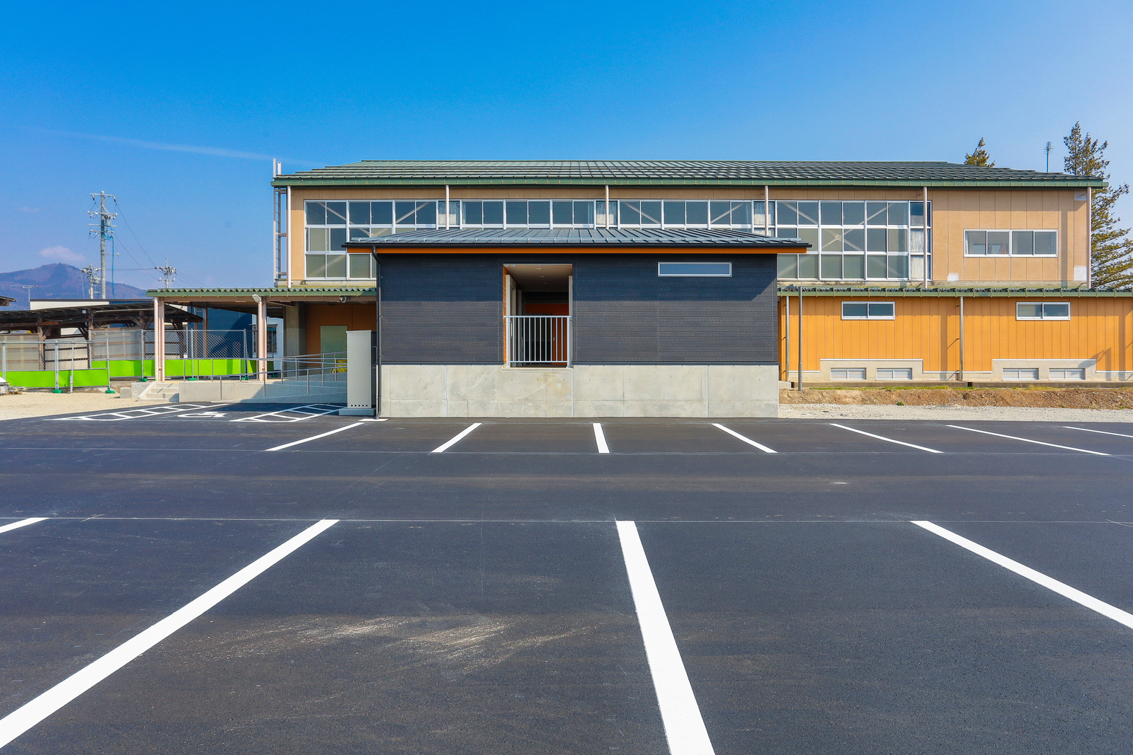 長沼小学校　屋内運動場トイレ棟建設建築主体工事