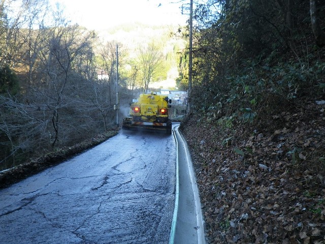 道路改良工事　久木