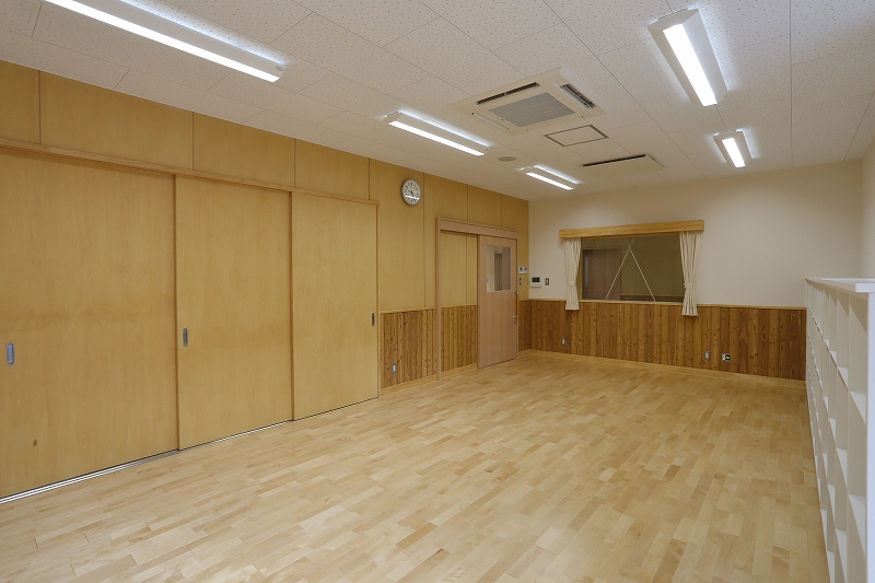 0市債 国補・信州新町小・中学校 多目的棟建設外建築主体工事