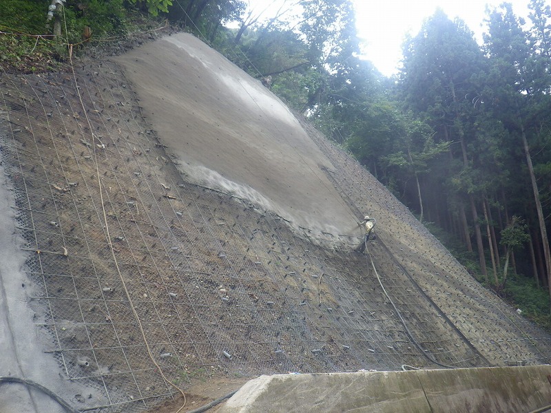 北郷中央線道路防災工事